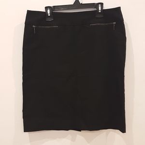 Reitmans Black Midi Length Pencil Skirt with Zipper Pockets